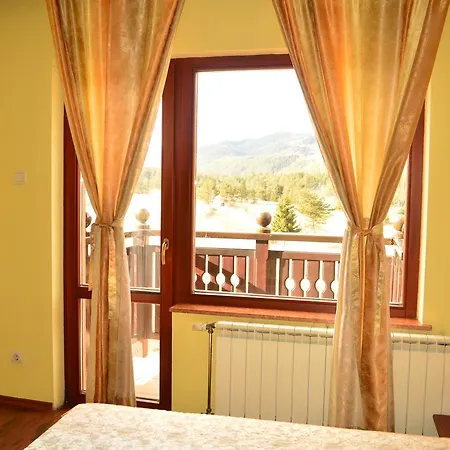 Krusharskata Kashta Hotel